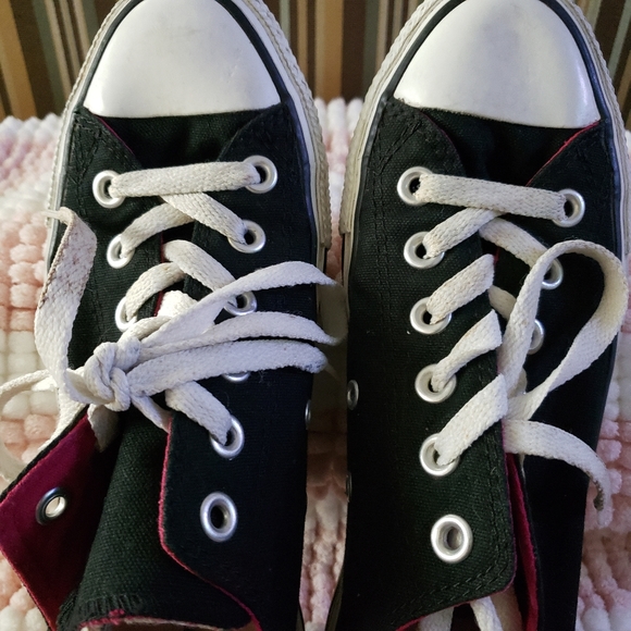 EUC CTAS low top kicks with double tongue pink lining (5M / 7W) - Picture 5 of 7